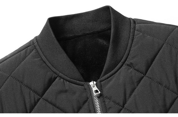 Herren Steppjacke mit Rautensteppung in Schwarz