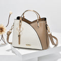 Colorblock-Handtasche mit Herzanhänger