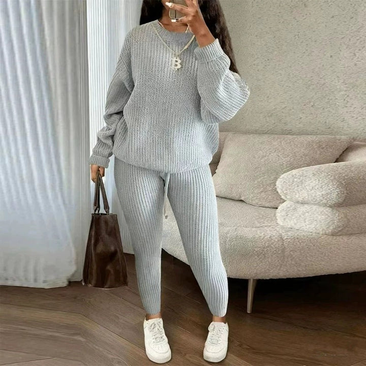 Rippstrick-Set aus Pullover und Hose mit Kordelzug