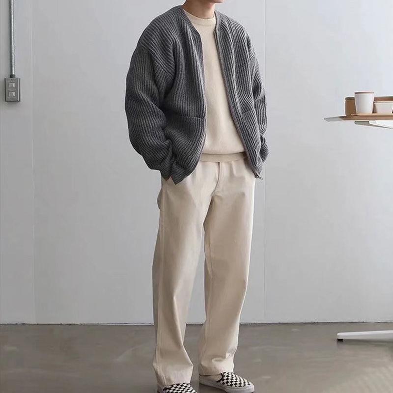 Herren Grobstrickjacke mit Reissverschluss und Taschen