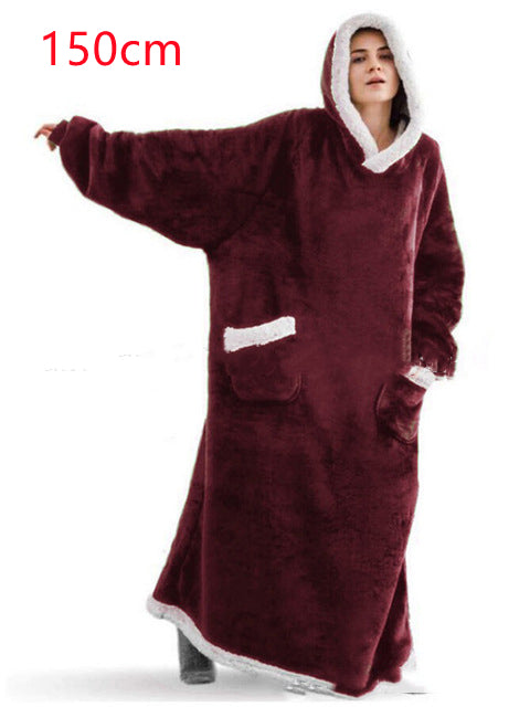 Übergrosse Hoodie-Decke mit Sherpa-Kapuze