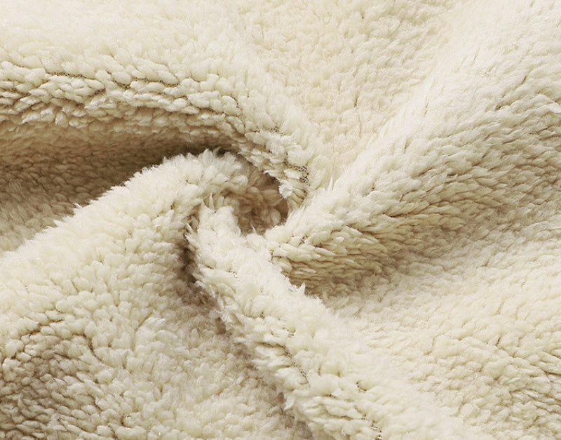 Herren Kapuzenjacke mit Sherpa-Futter in Schwarz
