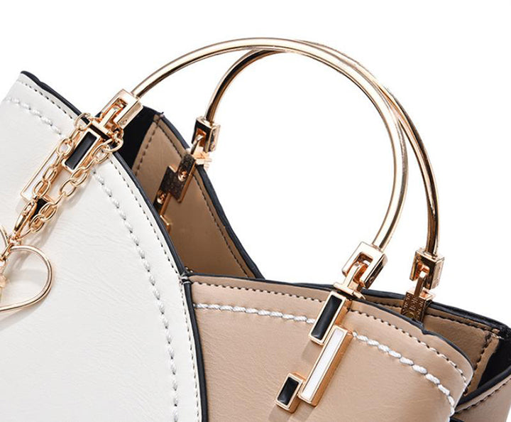 Colorblock-Handtasche mit Herzanhänger