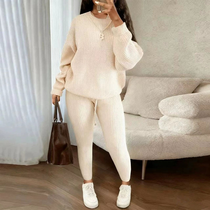 Rippstrick-Set aus Pullover und Hose mit Kordelzug