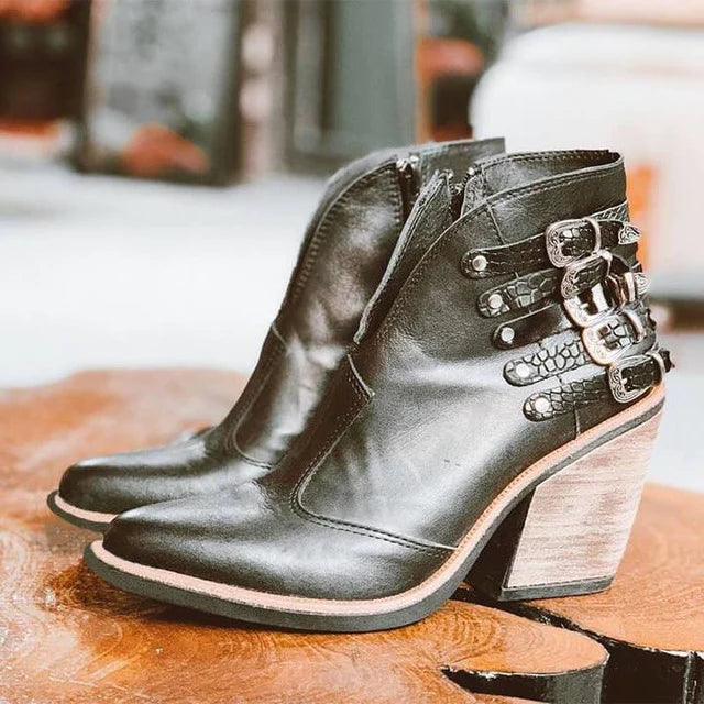 Damen Ankle Boots mit Blockabsatz und Schnallendetail